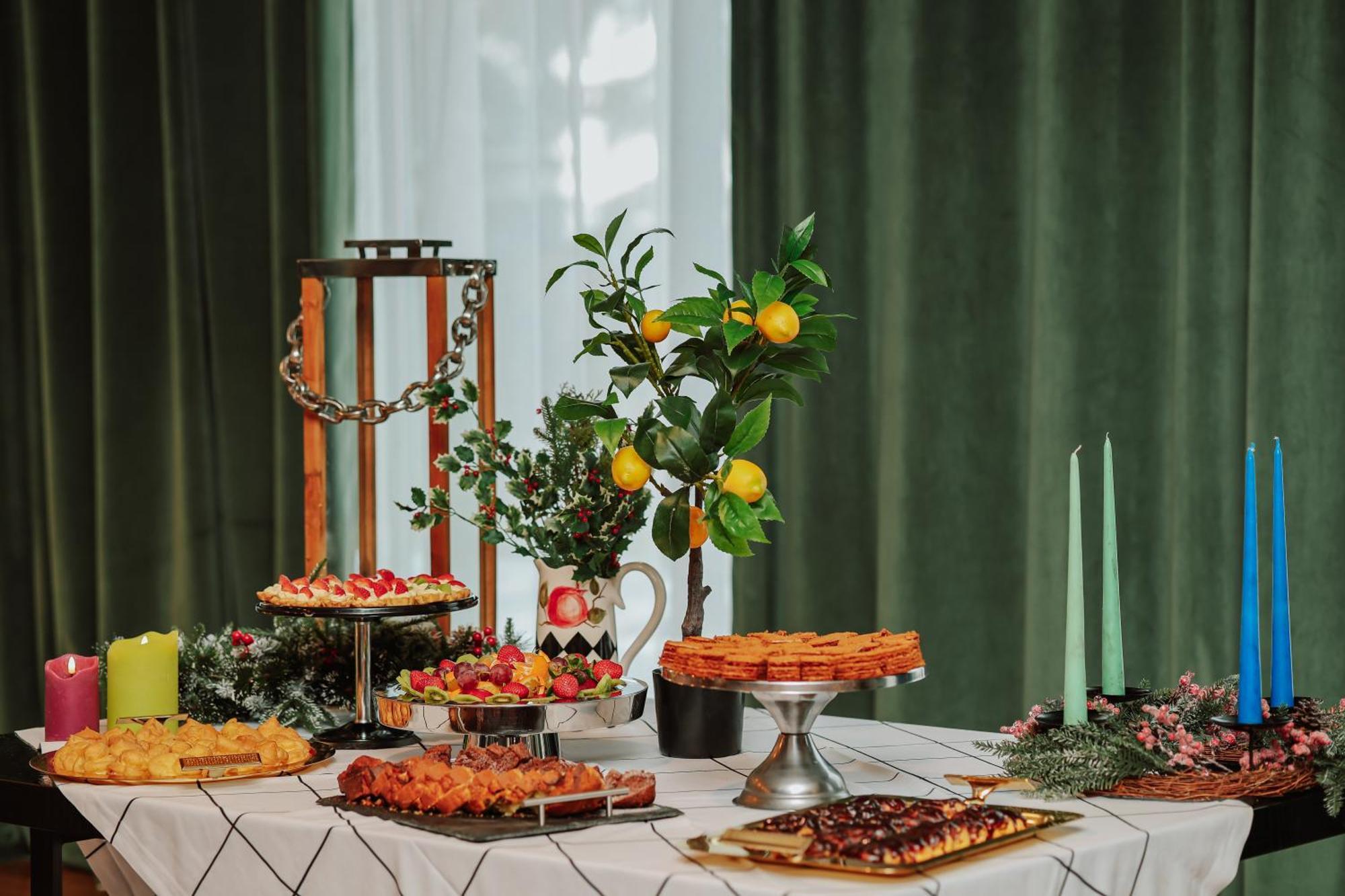 Grand Noel Bakuriani Hotel Buitenkant foto